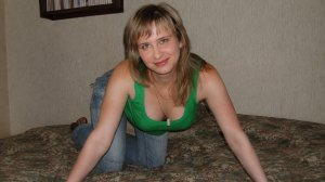 Неожиданные таланты обычных домохозяек красивые женщины и девушки показывают себя на камеру смотреть