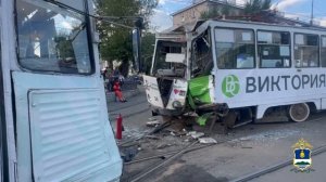 Два трамвая столкнулись в центре Улан-Удэ: пострадали 10 человек, включая двоих детей