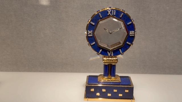 Картье, часы Танк.