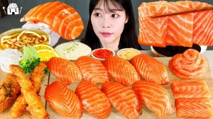 Мукбанг - морепродукты и краб и лосось - еда на камеру