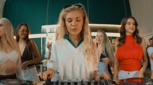 Dark Feel – Brunch But House   House Music Live Set at 45 Bistro Dubai