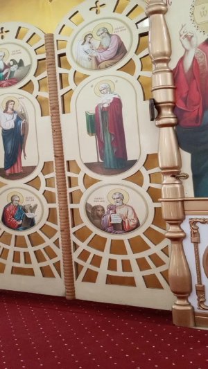 Дорогие братья и сёстры! Божественная служба храм Святой Троицы