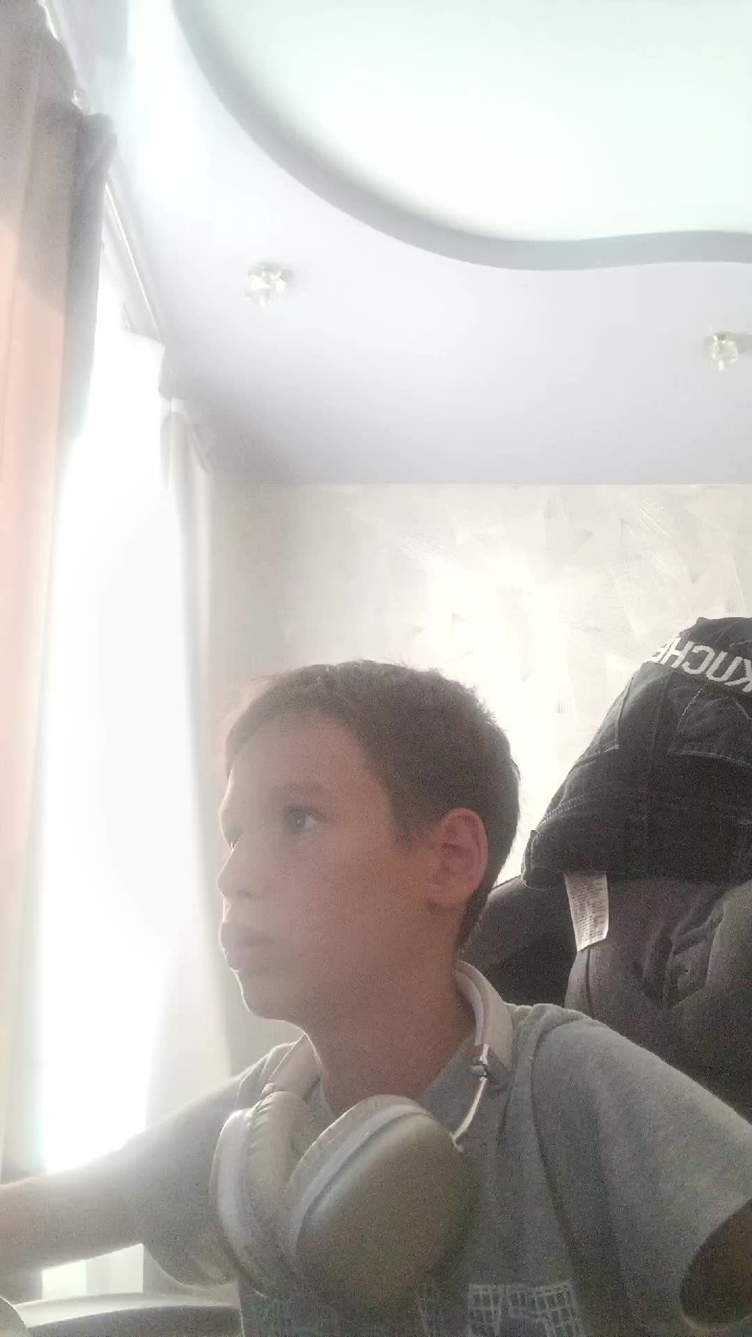 Играю в Майнкрафт