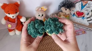 Бешеная рулетка: божья коровка. Готовые брелоки. Вязовлог. #вязание #вязаниеслюбовью #игрушкикрючком