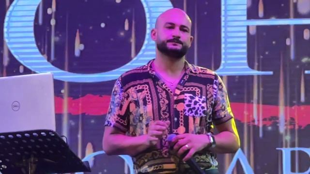 Египтянин певун