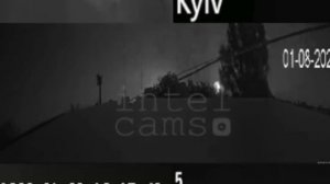 Киев ,удары ракет попали на видеокамеру