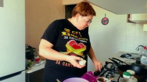 Сырнички,для ,внученьки🤭/А такие,приготАвливаю,впервые😉/Сырники с начинкой внутри/