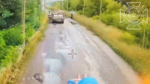 💥Бои в Сумской области: Северяне поражают очередную американскую бронемашину