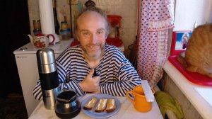 Завтрак с котями. Искусительный сон. Спасибо за донат. Мукбанг. Обжор. Еда на камеру. Диета. Шиза.