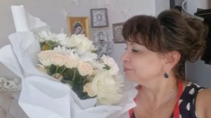 Мой день рождения. Поздравления, подарки и сюрпризы. Собираю торт. Чудо форма для роз из шоколада.