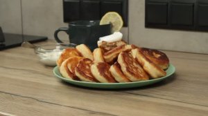 Готовим пышные оладьи на кефире вкусно, быстро, по-домашнему пошаговый рецепт