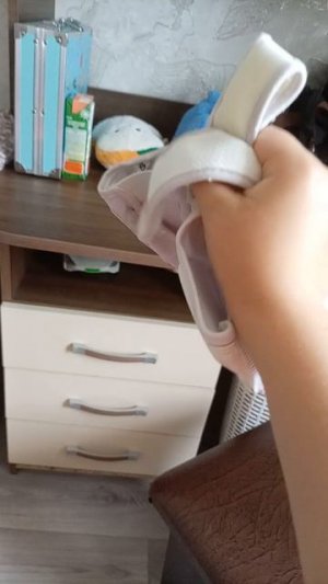 е