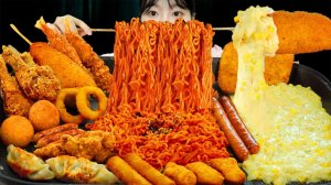 Мукбанг - курица и сырные закуски и бургер - с хрустом