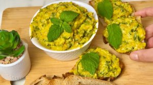 ВКУСНЕЙШАЯ КАБАЧКОВАЯ НАМАЗКА НА ХЛЕБ! Быстро. Полезно. Просто.