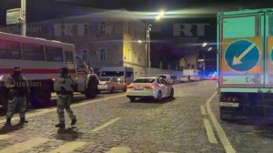 Обстановка около летнего кафе на Кудринской площади в Москве, где произошёл взрыв. На месте ...