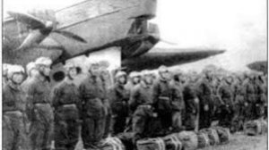 96 лет назад - В СССР на учениях Московского военного округа был впервые высажен воздушный десант