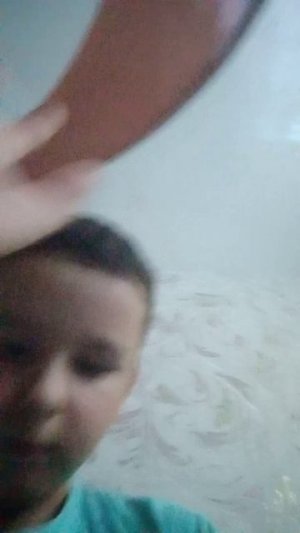 Я ухожу в ютуб причина в ком видео!!!  1 на 1 драка:( всем пака😭