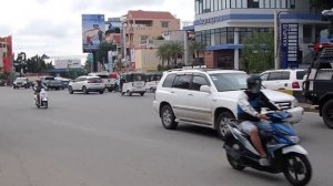 3 минуты из жизни знака «Разворот запрещен»/ 3 minutes in the life of the no U-turn road sign, Cambo