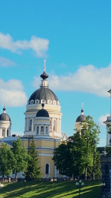 Рыбинск - город, который особенно прекрасен с воды