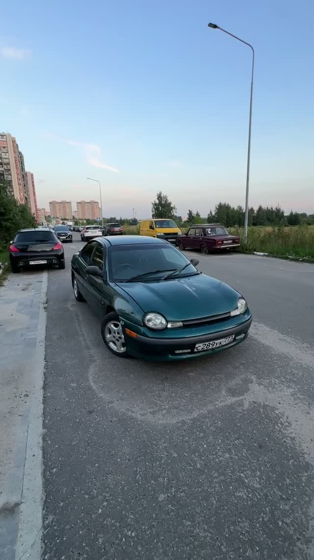 Крайслер Неон на правом руле