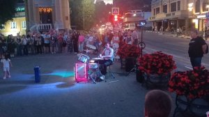 1.08.26 Крутой барабанщик в Кисловодске #Курортный бульвар