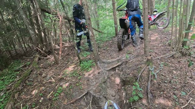 Kews YBS 300, Beta 300RR, Husqvarna TE 300. По следам печерского кабана
