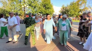 Танцуем в стиле 90-х..... 02.08.26.