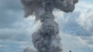 Тот самый огромный гриб в Хмельницком. 
Пострадали 30 многоэтажек. 5 военных не могут найти даже час