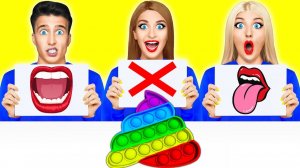 Откуси Лизни или Ничего Поп Ит Челлендж