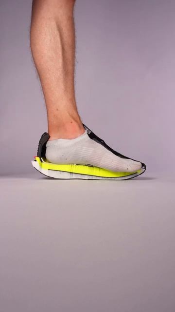 Спортивная модель UA Velociti Elite 3