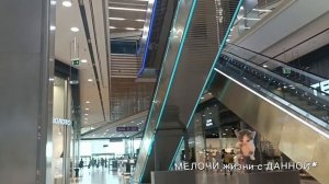 МONA&NAVAI**ЗАПАХ**.... ЖЕНЩИНЫ МОЕЙ. КРАСИВАЯ😍💓 ПЕСНЯ. СО МНОЙ ПО ТРЦ . ПОГЛЯДИМ ПОСМОТРИМ.