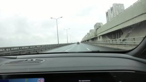 Едем в Аутлет по насыпной дамбе.Часть 1.