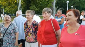20260802 песня Белым снегом ночь метельная ту стёжку замела под гармонь гармошка парк город Орёл