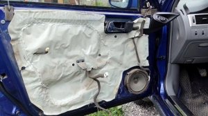 Замена штатных динамиков в Chevrolet Lacetti на DL Audio Barracuda 165 V.2