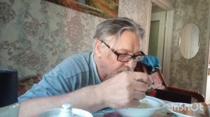 ЧТО ЕДЯТ ПЕНСИОНЕРЫ на ОБЕД сегодня