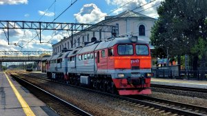 2М62У-0342 после пропуска высокоскоростных поездов «Сапсан» отправился от станции Любань.
