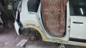 СИТРОЕН С 3 ПИКАССО : РЕМОНТ КУЗОВА ПОДРУЧНЫМИ СРЕДСТВАМИ...