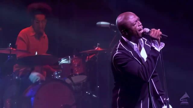 SEAL - Crazy (Live Paris 2004) (HQ Audio - 4K)
