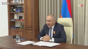 Пашинян объявил об отставке с поста премьера Армении