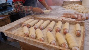 потрясающее мастерство! суперскоростной колбасный пончик мастер - корейская уличная еда