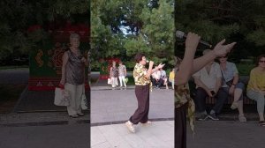 ПРИГЛАШАЮ Я ТЕБЯ ❣️❣️❣️ НЕ ЗАБУДЬ КУПИТЬ ЦВЕТЫ 🥀🥀🥀 😅