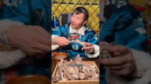 Стейк из желтого жира получается мягким и без костей, а соус для запекания слишком ароматный#еда#