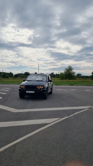 BMW X5 E53