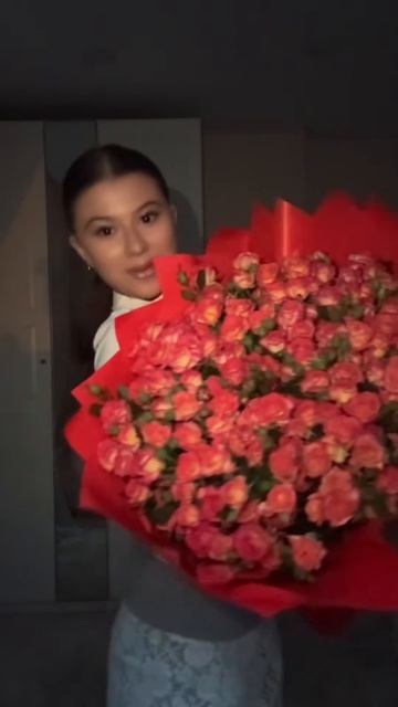 Подарили такой шикарный букет 😍💐