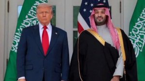 📰 Axios: наследный принц Саудовской Аравии призвал Трампа отказаться от новых ударов по Ирану.