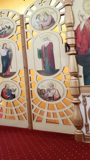 Дорогие братья и сёстры! Божественная служба храм Святой Троицы