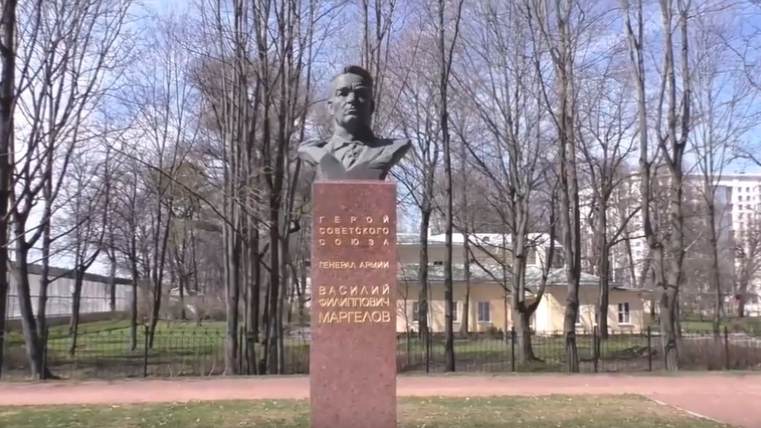 С днём ВДВ. Повтор. Сейчас могу отметить  только  так. 02.08.26.