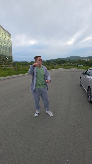 Я Никита трейдер. Начинаю снимать видео про трейдинг.