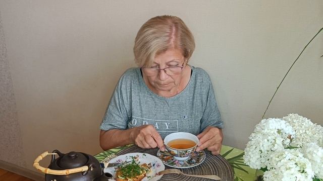 02-08-2026 завтрак с подсказкой