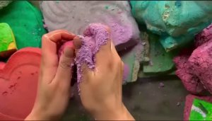 ASMR crush chalk 🌈🌈🌈